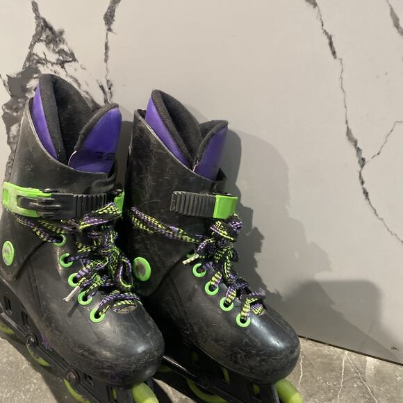 1990s Variflex City Heat XP Junior Retro Roller Skates And Safety Gear. - Picture 6 of 9